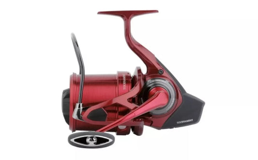 Daiwa 20 Tournament Basia Surf 45 SCW Q Spinning Reel
